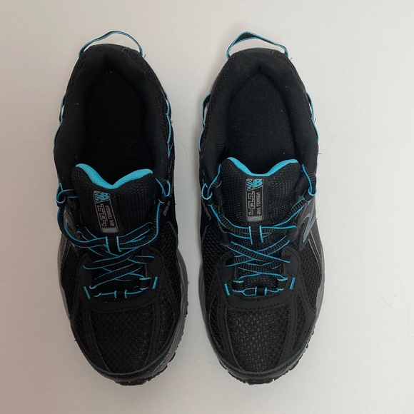 New Balance 411 V2 All Terrain Trail Women's Running Shoes Size: 5.5 - Picture 2 of 9